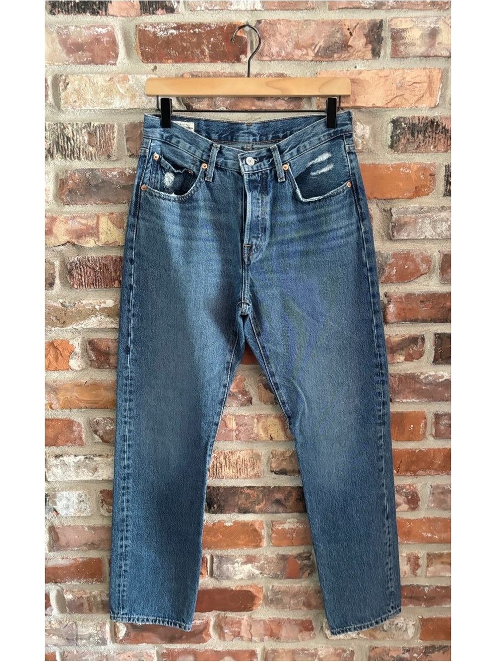 Levi’s 501 High Rise Button Fly Straight Leg Jeans, 27